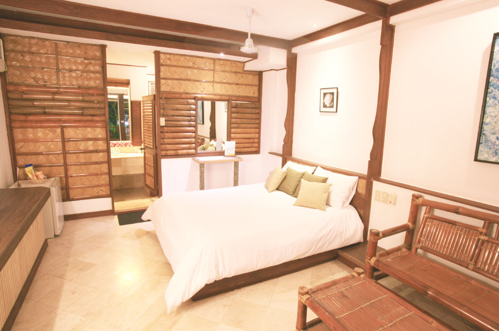 Superior Rooms Puerto Galera